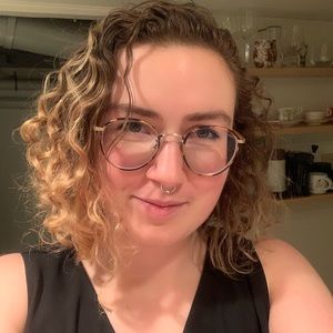 Meet your Posher, Raine